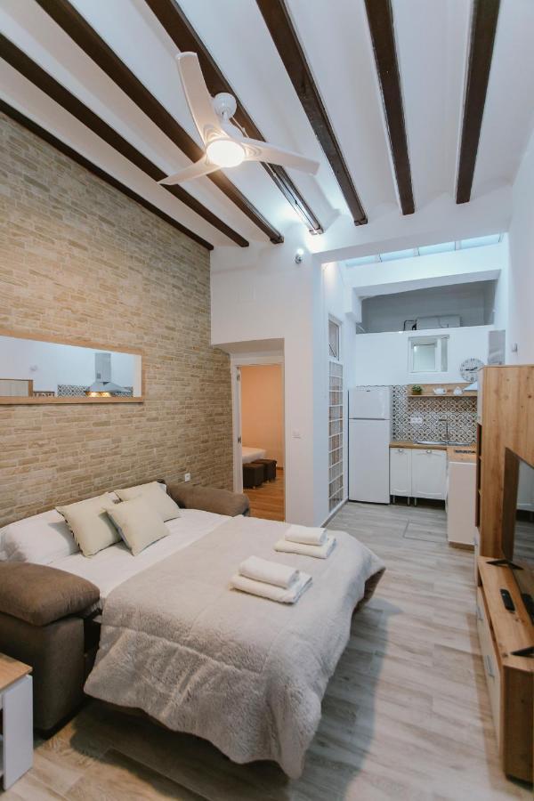 O&L San Luis Feel At Home In A Renovated Apartment Σεβίλλη Εξωτερικό φωτογραφία